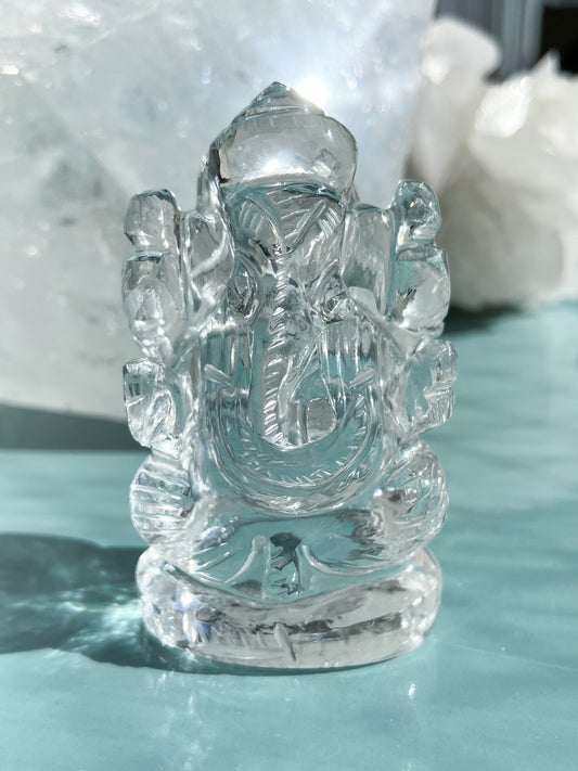 [手彫り] ヒマラヤ水晶ガネーシャ像 A ~Himalayan Ganesha Carving~