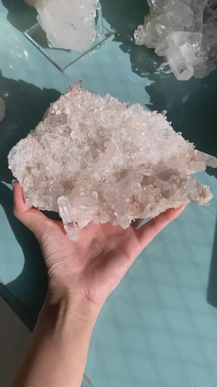 マニカラン産ヒマラヤ水晶 ~Pink Himalayan Quartz~